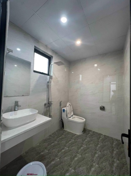 Bán căn lô góc duy nhất 5 tầng 32m² tại Thạch Bàn, Long Biên, Hà Nội